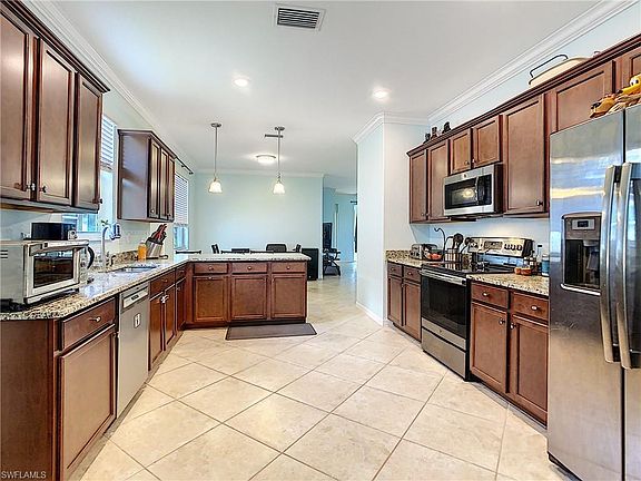 5th image of 9599 Mirada Blvd