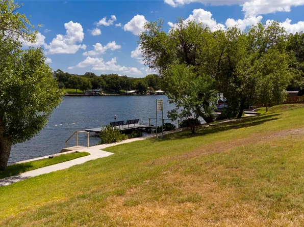 3308 Sagebrush Trl, Kingsland, TX 78639