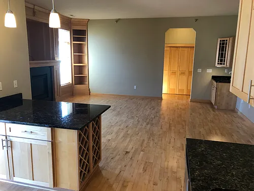 3031 Grand Ave #304 Photo 1