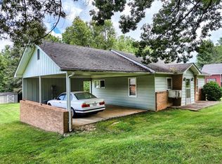 380 Church St, Epworth, GA 30541