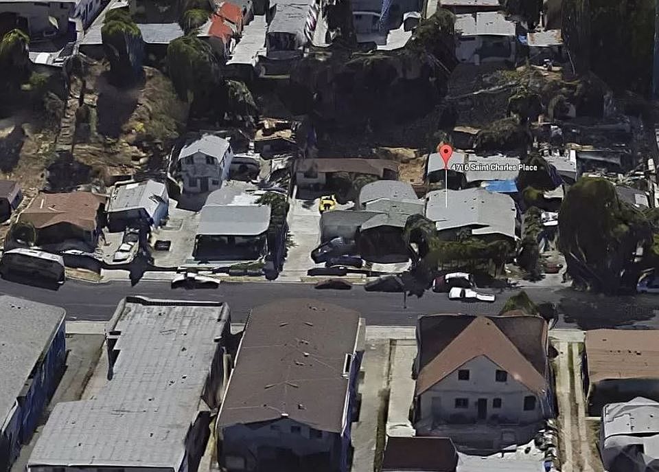 1st image of 4716 Saint Charles Pl