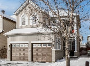 104 Streamside Cres, Ottawa, ON K2W 0A9
