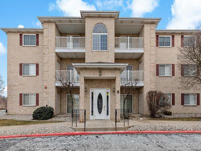 2035 W 75th Pl UNIT 11, Merrillville, IN, 46410