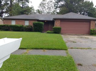 121 Nottingham Dr, Slidell, LA 70458