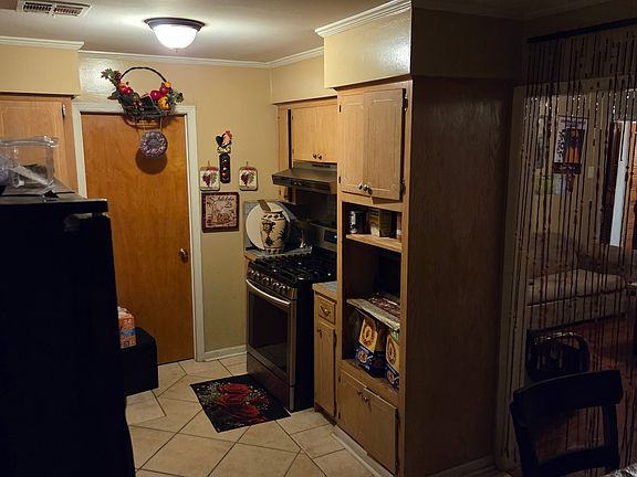 3rd image of 356 Rosedon Dr