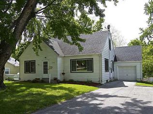 1416 60th St, Des Moines, IA 50311