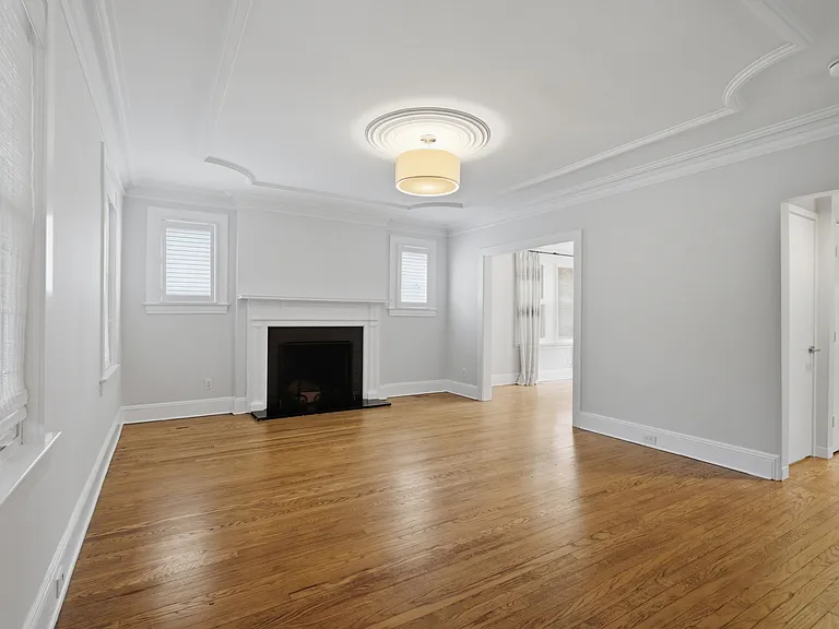 17 N Dutcher St — Photo 19