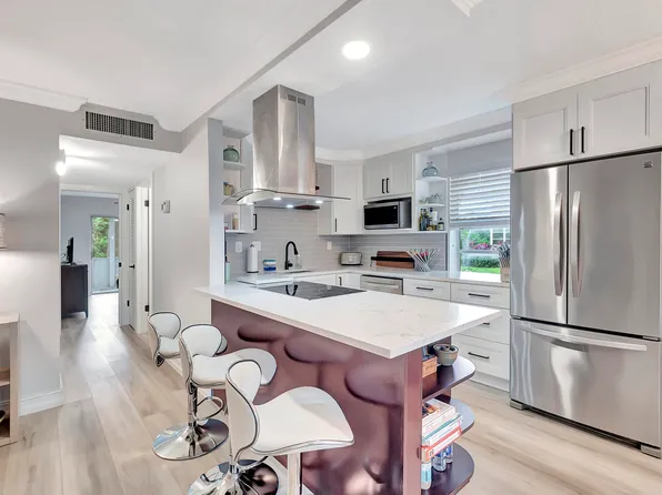 446 Normandy J, Delray Beach, FL 33484
