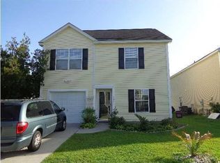 1041 Deerberry Rd, Goose Creek, SC 29445