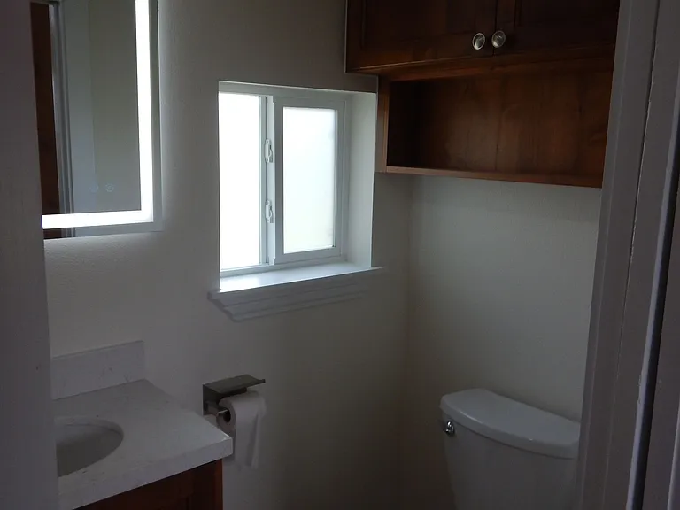 412 Bowman Ave — Photo 18