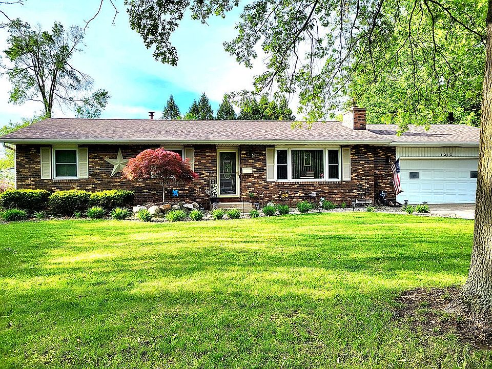 1st image of 1210 Tulip Dr