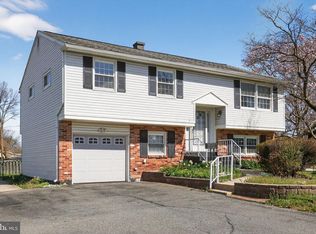 214 Bluefield Rd, Newark, DE 19713