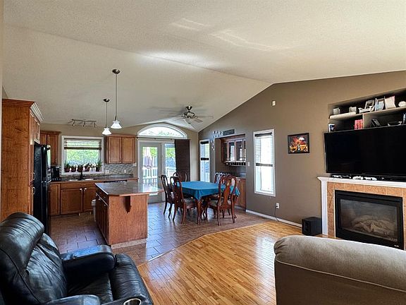 5th image of 11345 W 110 Avenue Cres