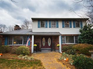 9218 Wedgewood Dr, Pittsburgh, PA