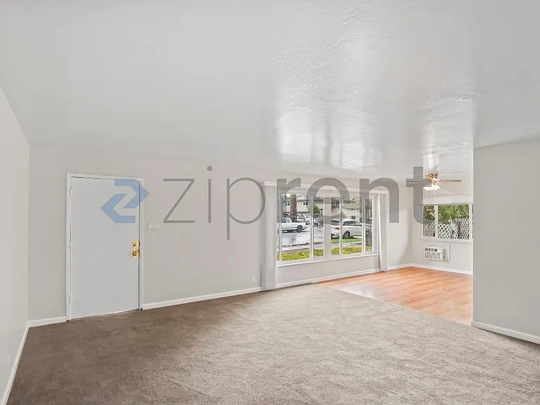 1883 Robin Ln #1 — Photo 6