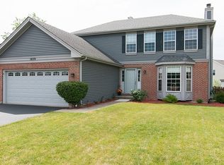 1039 Longford Rd, Bartlett, IL 60103