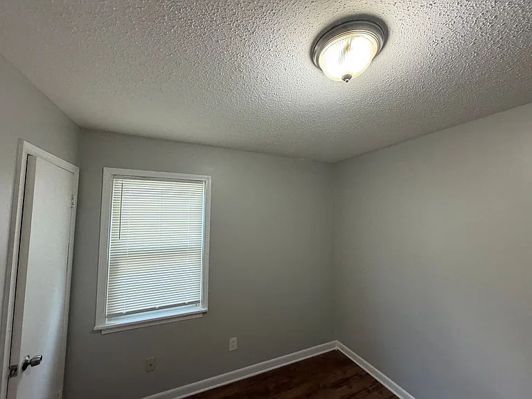 1507 Mary Jane Ave — Photo 17