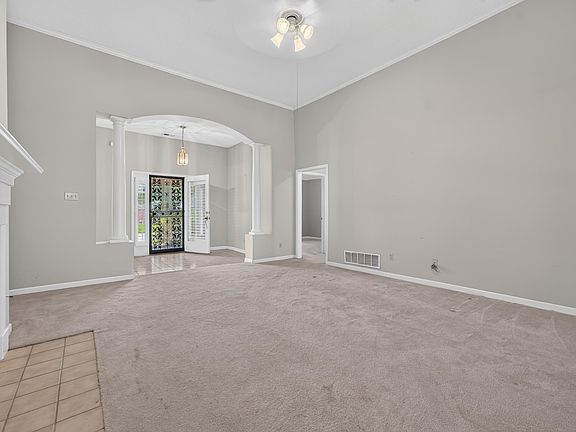 5th image of 6183 Daybreak Dr