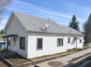 204 N Howard St, Tekoa, WA 99033