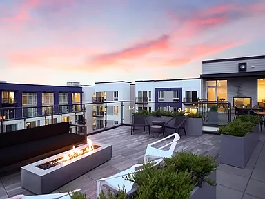Paceline Apartments