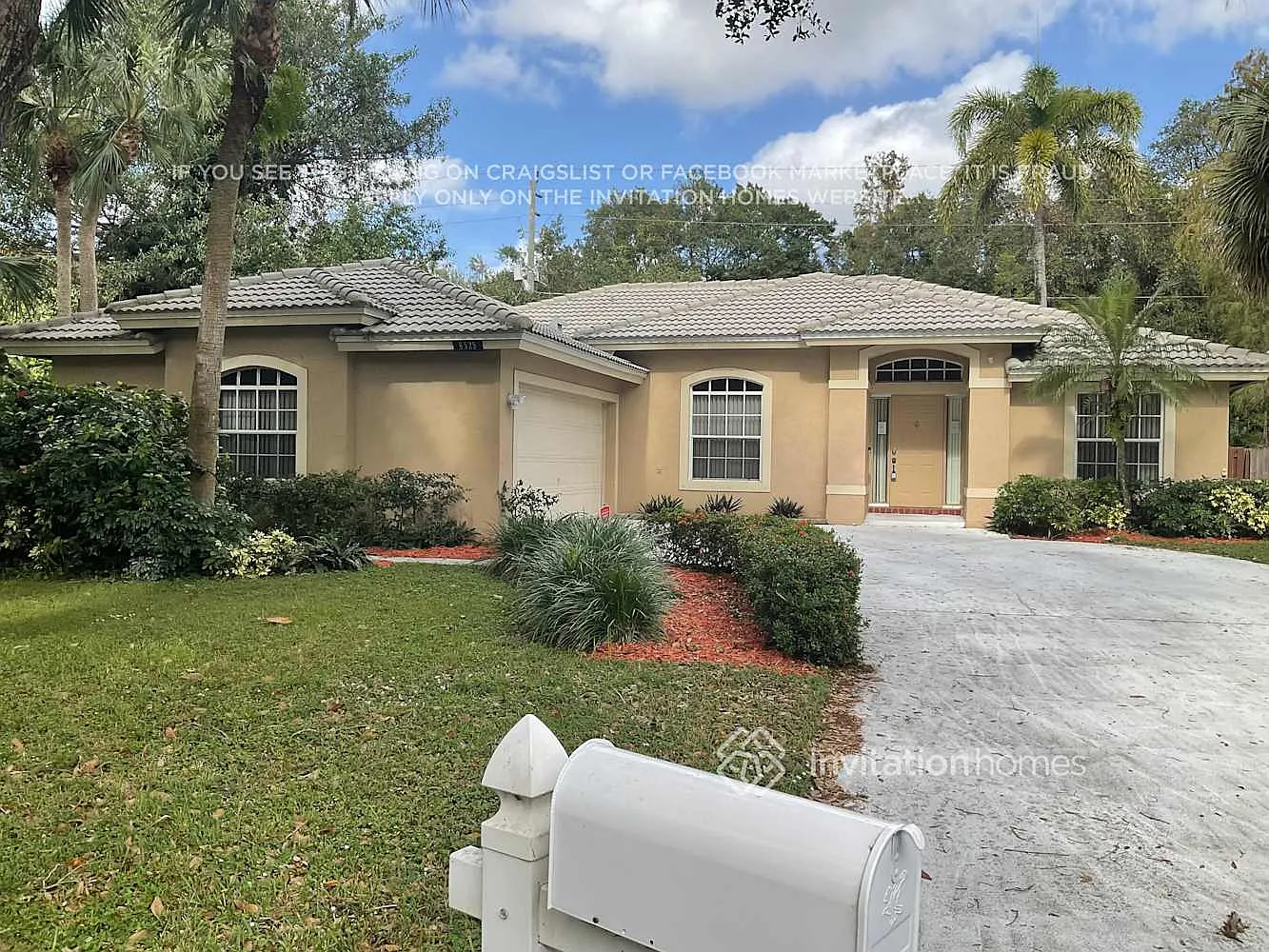 6525 NW 54th Ct Lauderhill, FL 33319 — Photo 2
