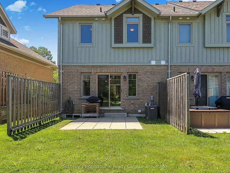 49 Silver Glen Blvd — Photo 30