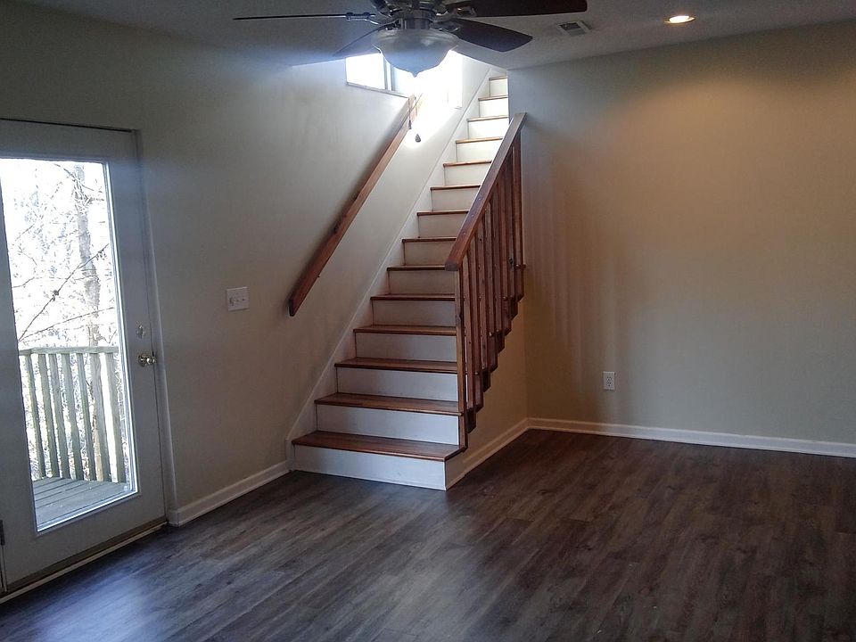 1st image of 1723 Lakeland Cir