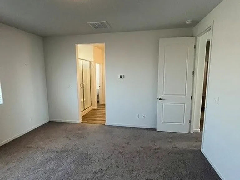 3008 N Creekside St — Photo 16