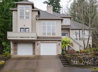 11566 SE Highland Loop, Clackamas, OR 97015