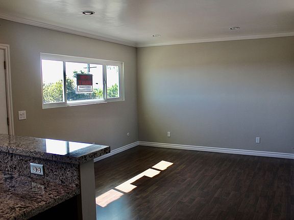 4th image of 695 Chula Vista St #3