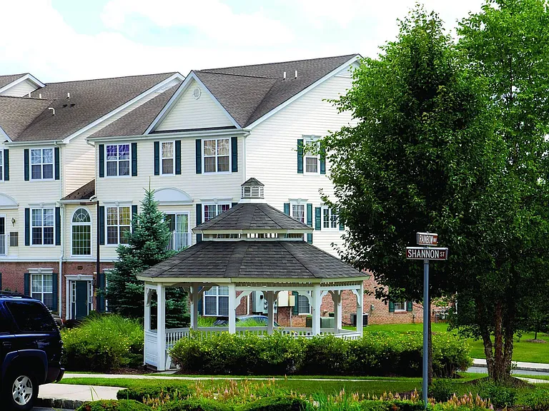 185 Horseshoe Ct — Photo 15