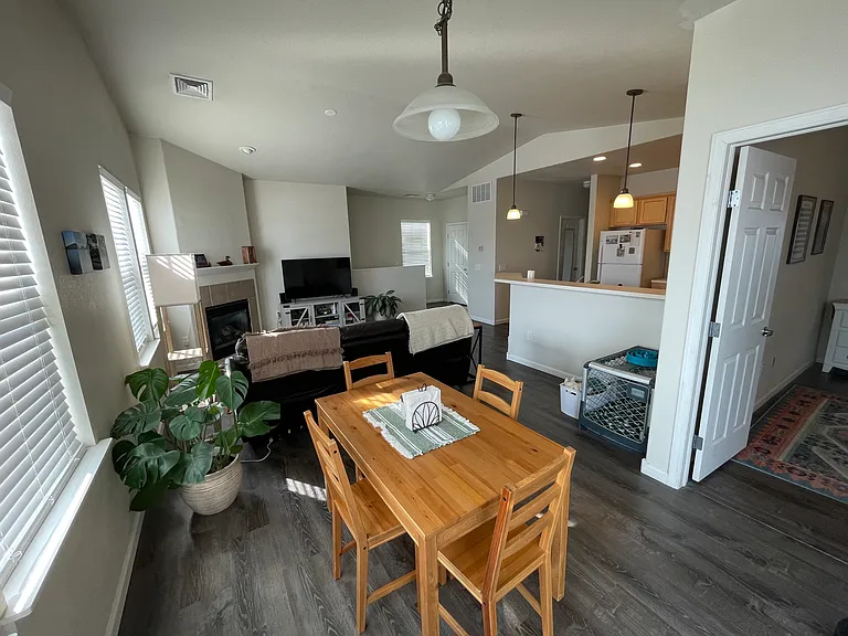 2215 Owens Ave #202 — Photo 11