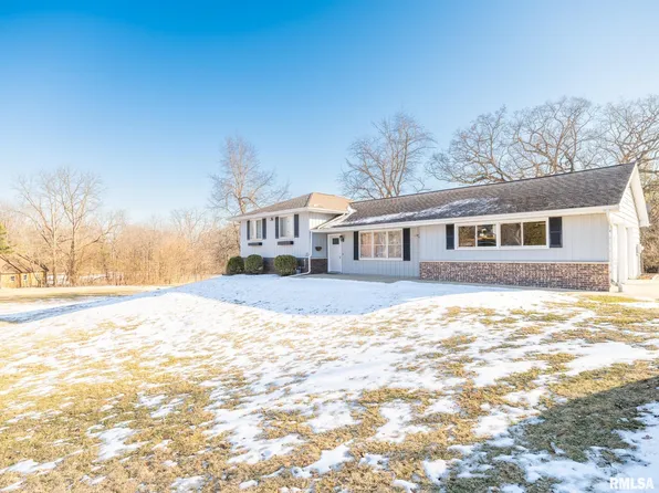 13462 N Lakewood Dr, Dunlap, IL 61525