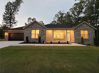 3 Tenterden Ln, Bella Vista, AR 72714