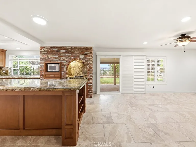 5095 Vista Montana — Photo 3