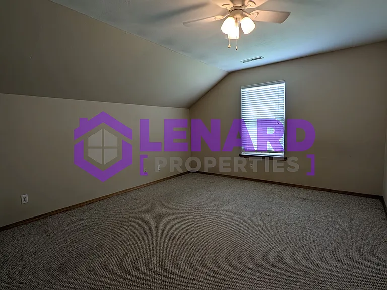 714 S Pinhook Dr #714 — Photo 10