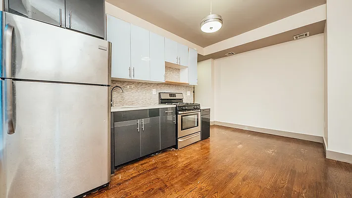 Rented by Nooklyn NYC LLC | media 23