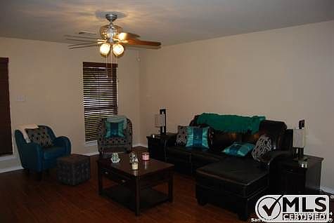 3rd image of 10518 Marigold Bay
