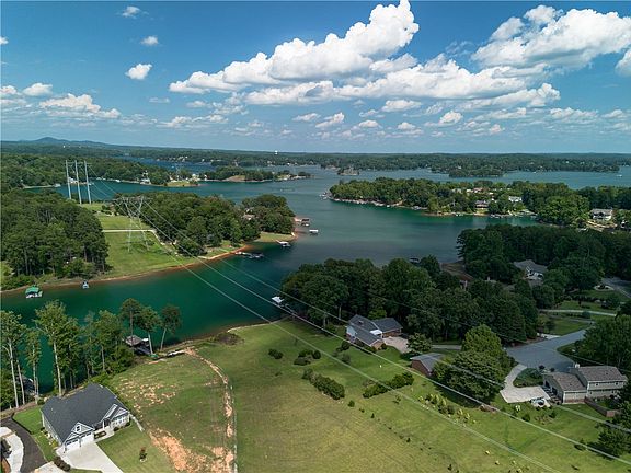3rd image of 234 Janda Hill Dr