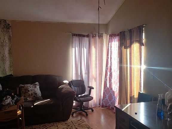 4th image of 1398 S Bradley Dr #1398