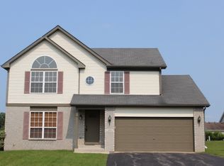 400 Jayde Pl, Poplar Grove, IL 61065