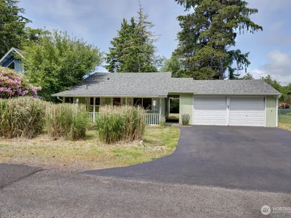 1411 321st Place, Ocean Park, WA 98640