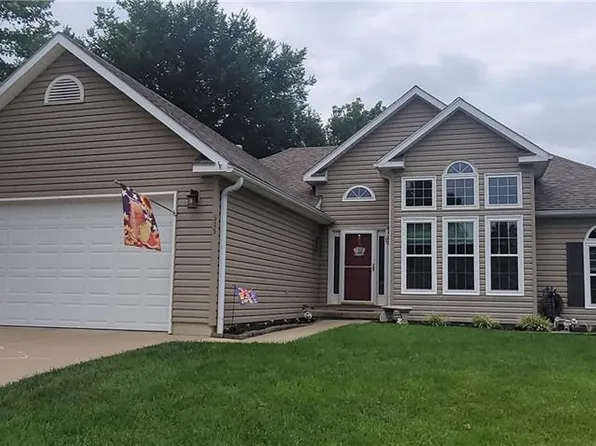 515 Wildwood Ct, Warrensburg, MO 64093