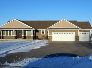 11098 J Ave, Iowa Falls, IA 50126