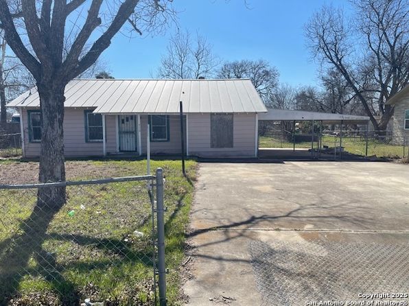 4110 N Hein, San Antonio, TX 78220