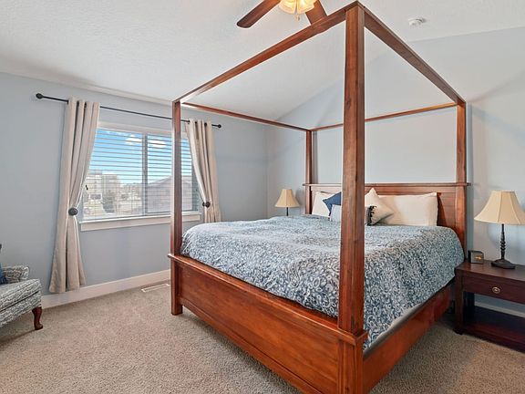 4th image of 3147 W Wild Flower Ln
