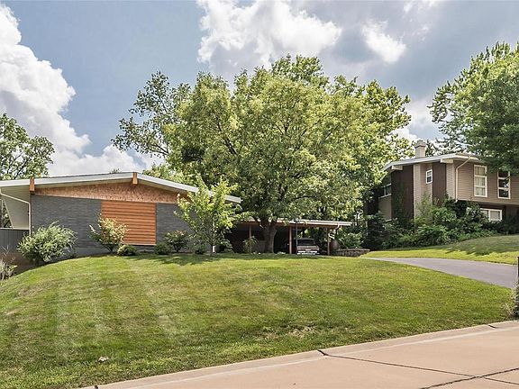 2nd image of 175 Glenridge Ln
