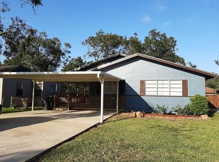 3224 Walnut St, Groves, TX 77619