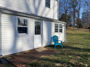 329 Woodland Rd, Guilford, CT 06437