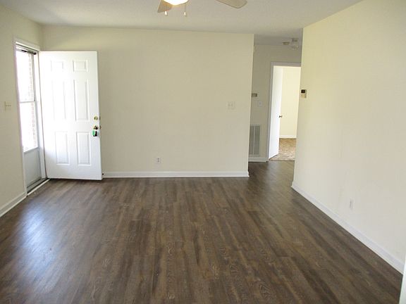 2nd image of 918 Greenwood Ave
